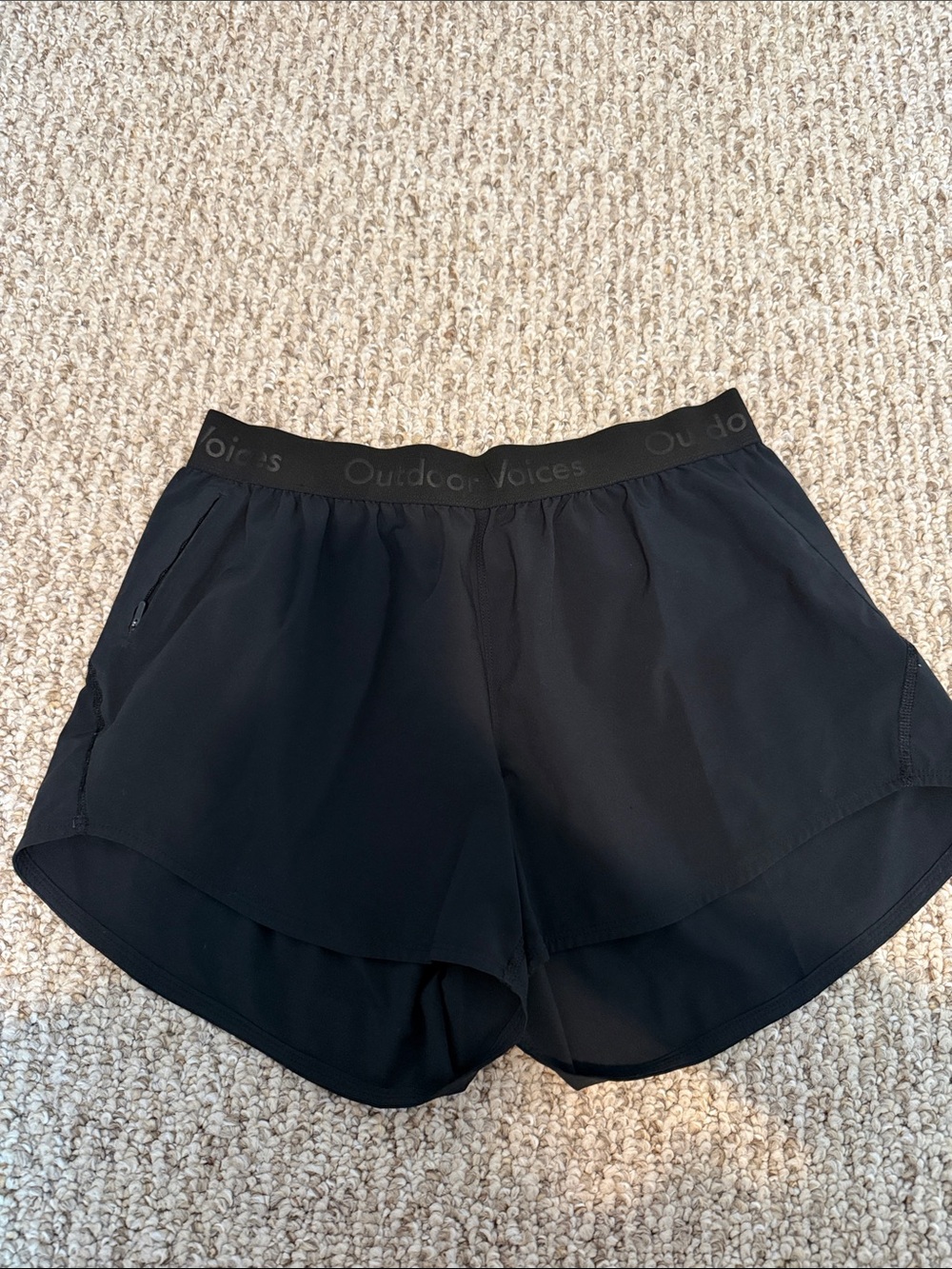 Outdoor Voices Relay Black Athletic 
Shorts (Without Inner Liner)